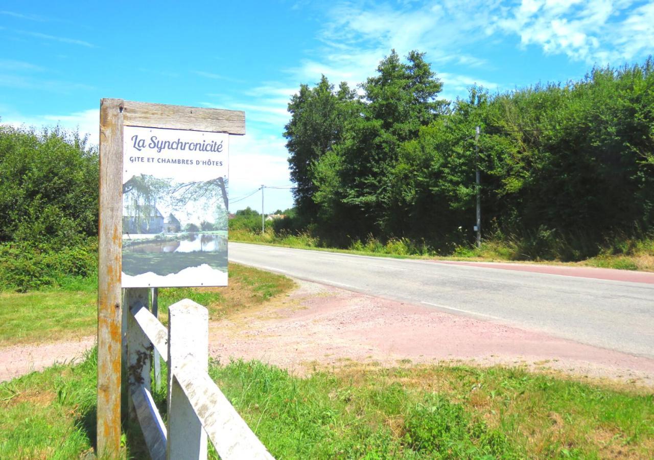 La Synchronicite - Chambres D'Hotes Saint-Sauveur-Villages Bagian luar foto