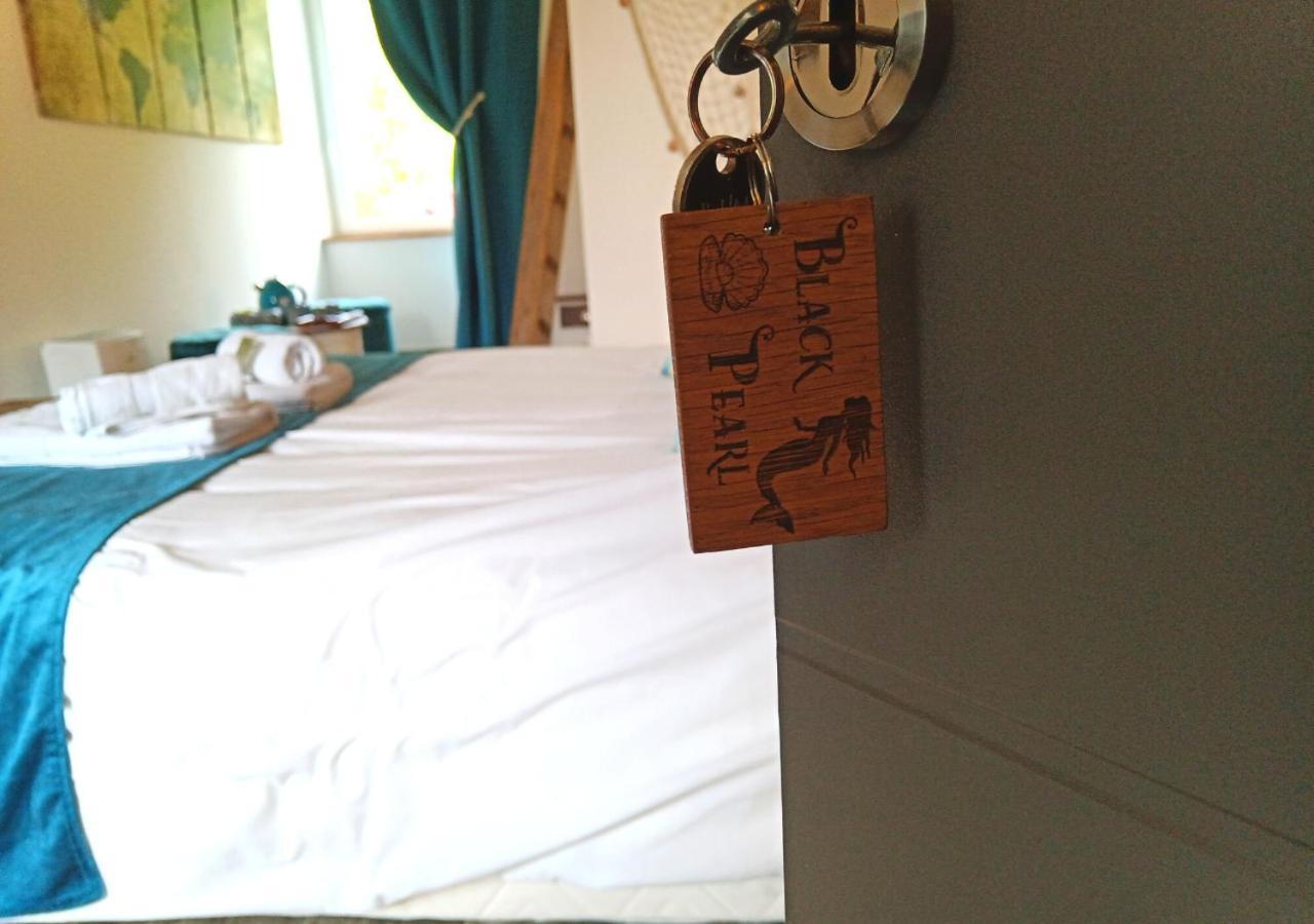 La Synchronicite - Chambres D'Hotes Saint-Sauveur-Villages Bagian luar foto