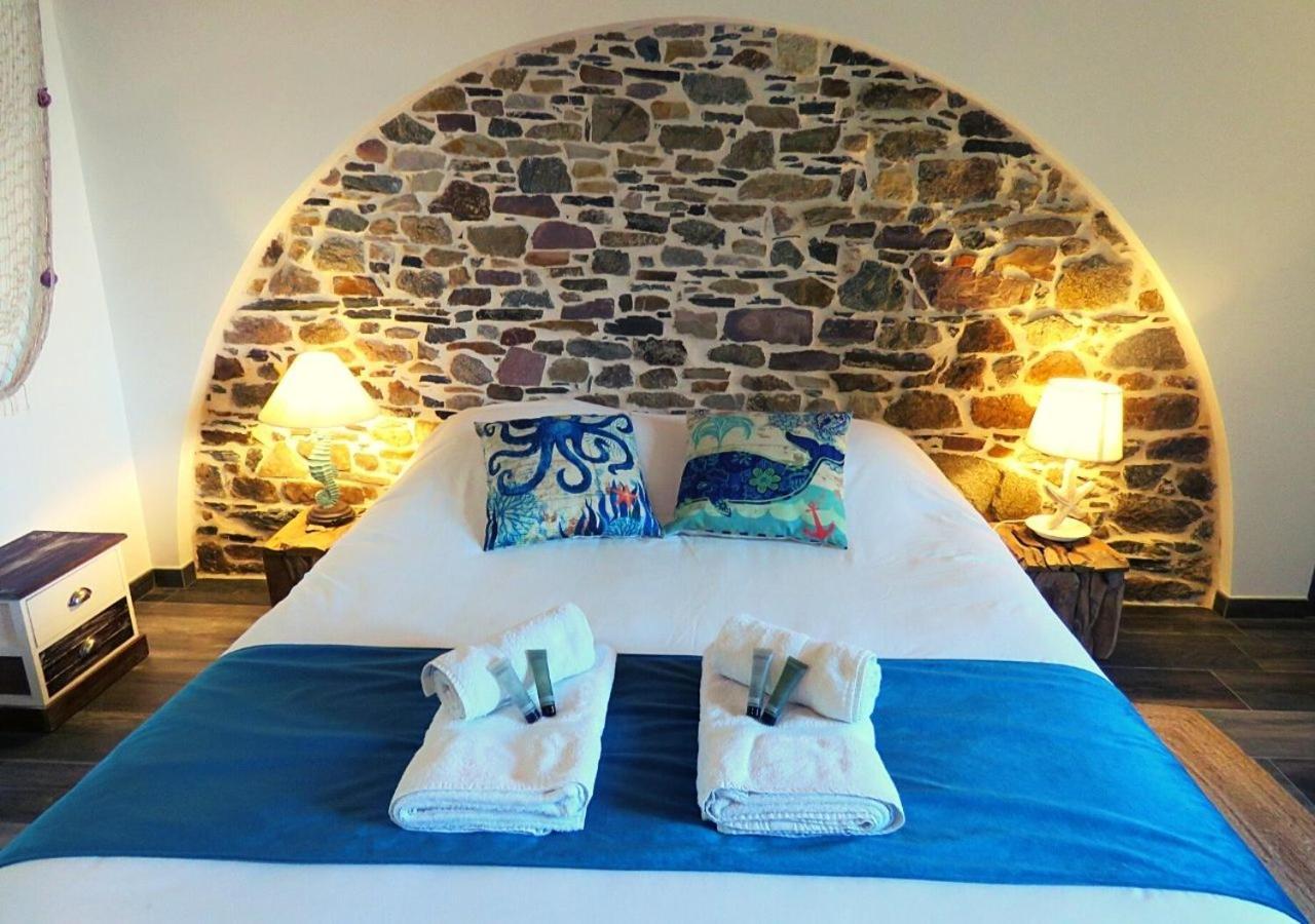 La Synchronicite - Chambres D'Hotes Saint-Sauveur-Villages Bagian luar foto