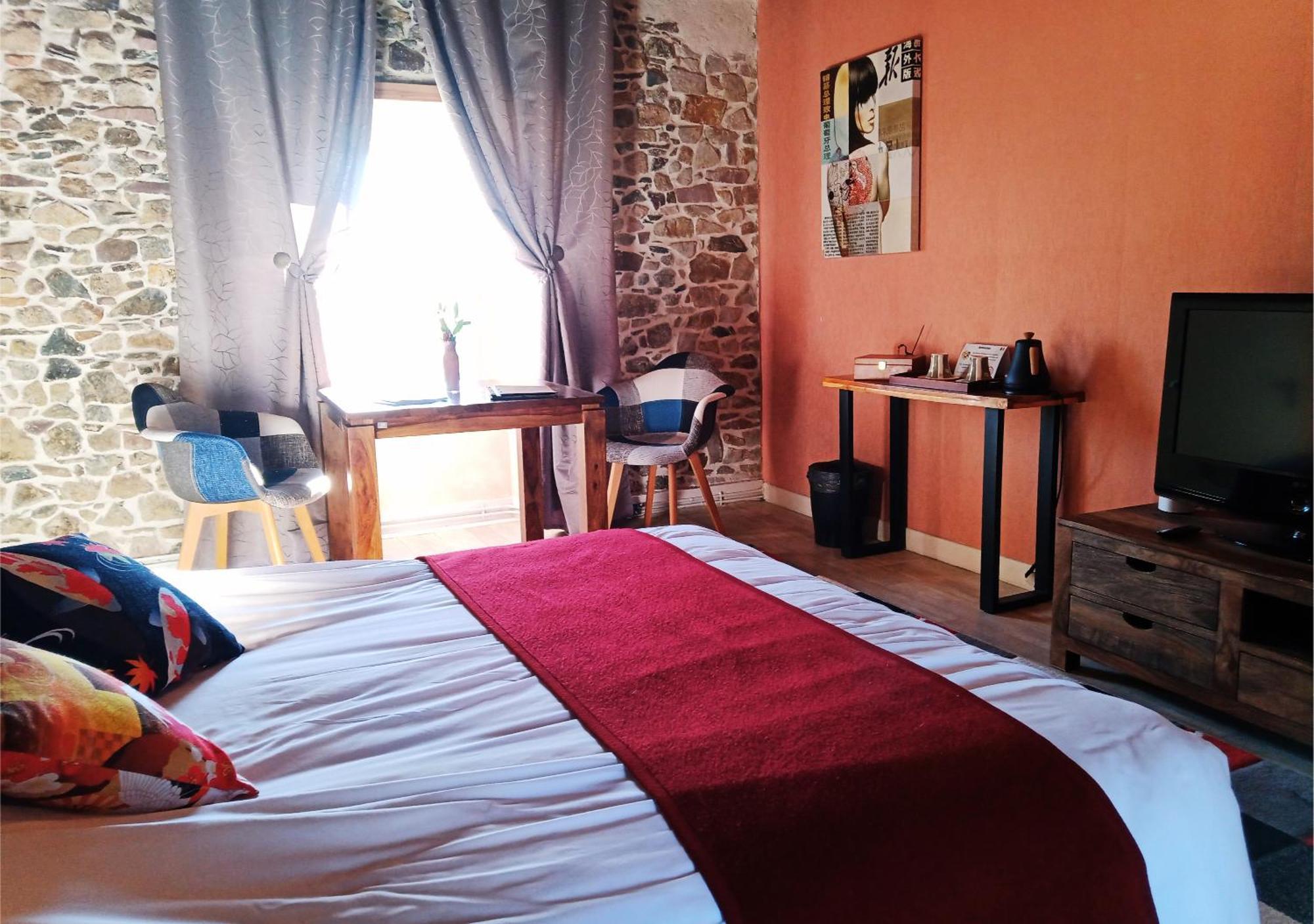La Synchronicite - Chambres D'Hotes Saint-Sauveur-Villages Bagian luar foto
