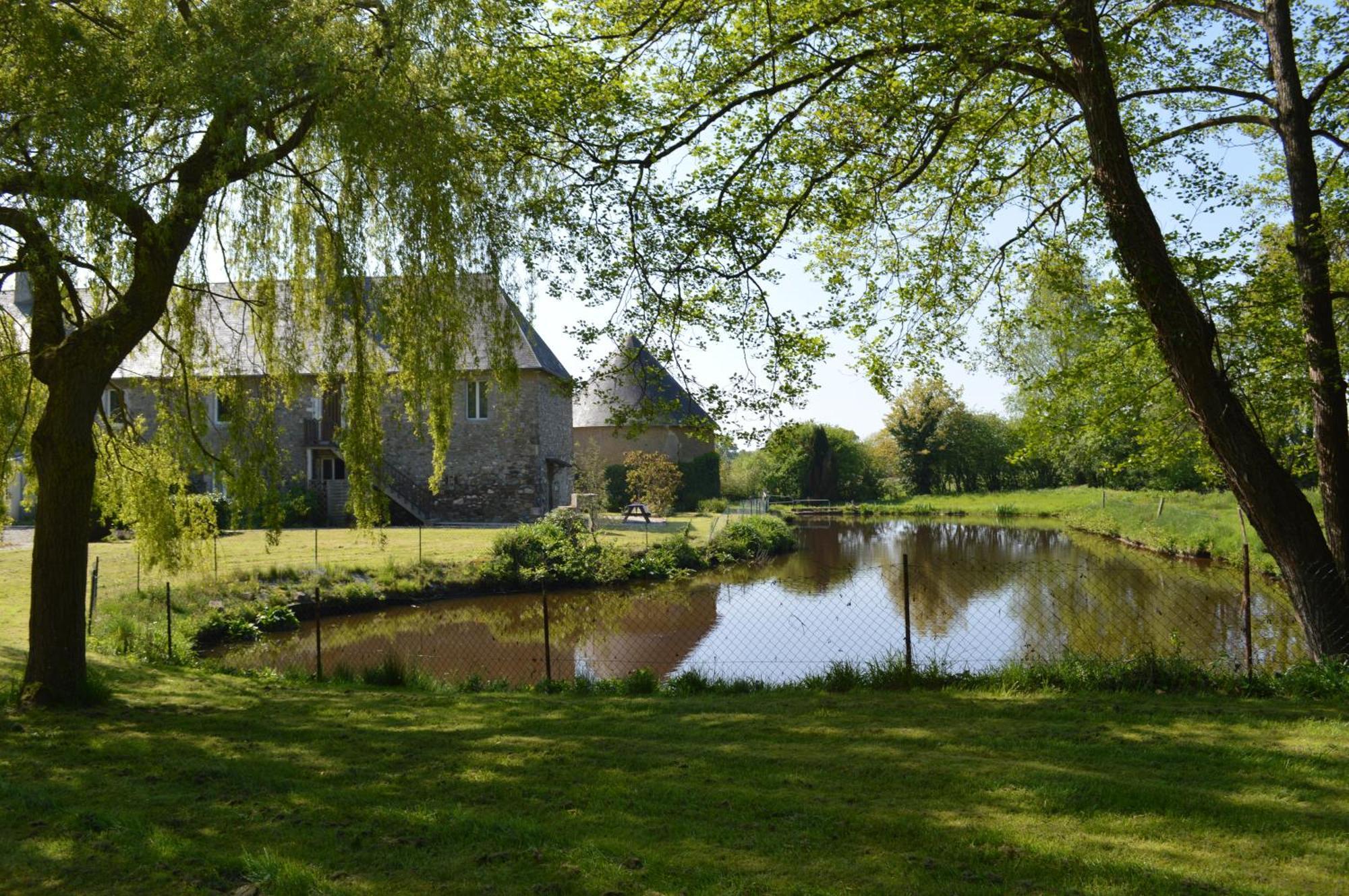 La Synchronicite - Chambres D'Hotes Saint-Sauveur-Villages Bagian luar foto